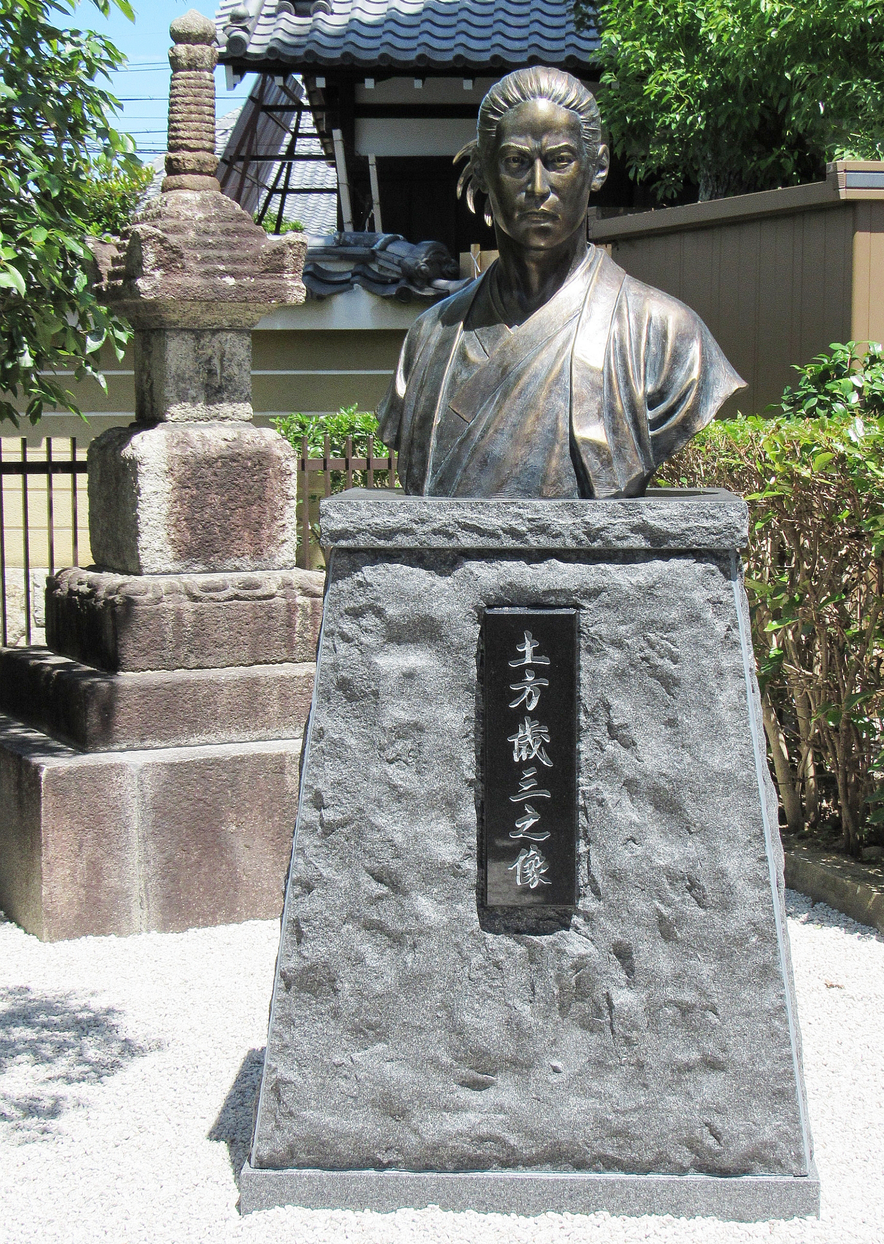 新選組隊士等慰霊供養祭、京・壬生寺で開催「鬼の副長・土方歳三の胸像が披露される」